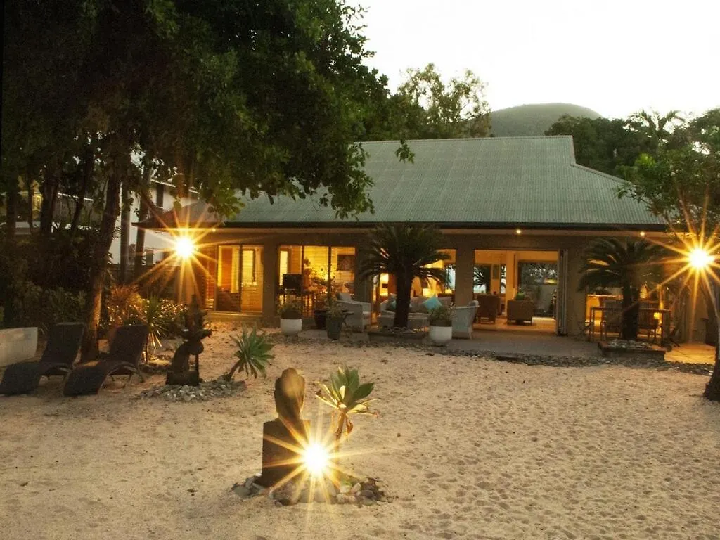 Tali Beach House Retreat Oak Beach