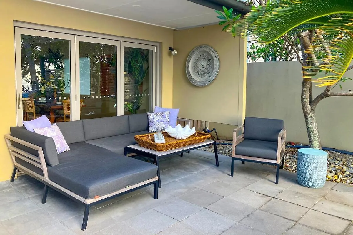 Tali Beach House Retreat Oak Beach Holiday home